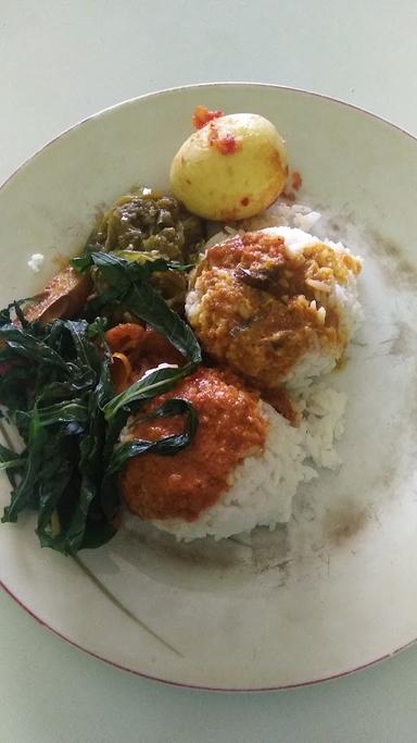 RUMAH MAKAN PUTRI JAYA