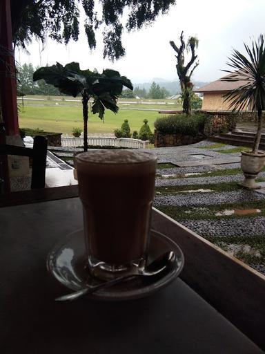 KOPI OEY SENTUL