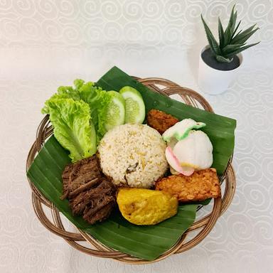 DAPUR LIWET CIANJUR DAN BUBUR AYAM KAMPUNG