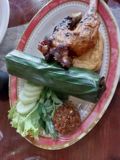 RM. AYAM BAKAR PAK ATOK CABANG SENTUL