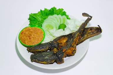 AYAM GEPREK MAS EKO