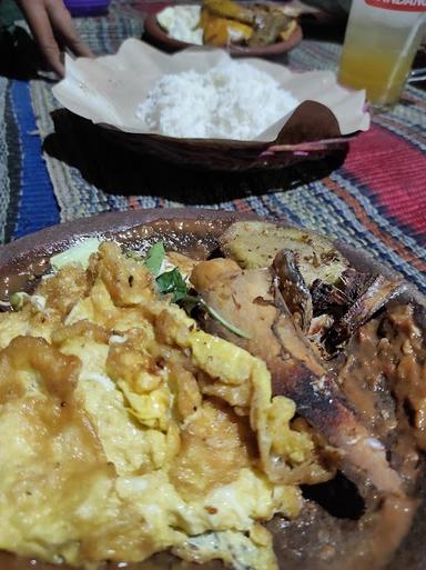 WARUNG CAK MAD