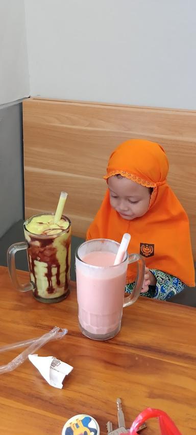 JUS ANTARA MARAKAS PONDOK UNGU