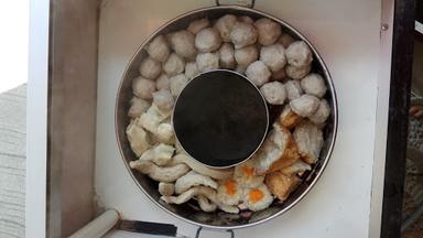 KEDAI BAKSO MANTUL