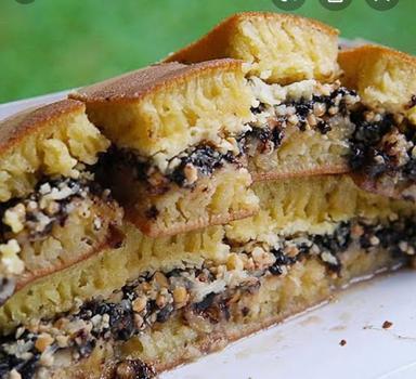 MARTABAK ALIM UJUNG HARAPAN