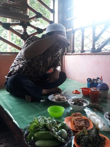 RUMAH MAKAN SAYUR GABUS PUCUNG BAPAK NIJAR