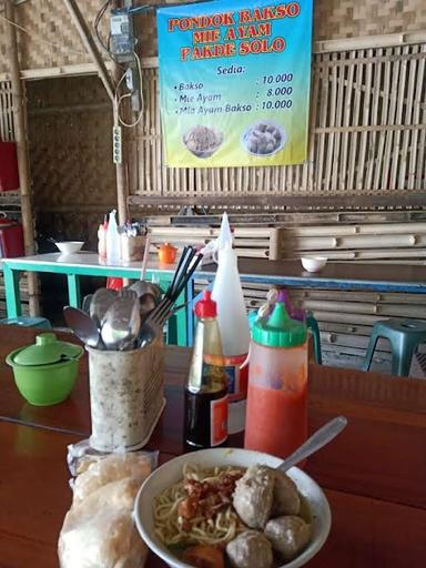 BAKSO DAN MIE AYAM PAKDHE