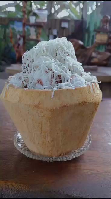 ES PODENG BATOK KELAPA