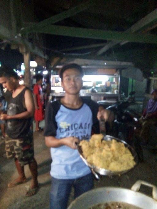 PONDOK BAKSO MIE AYAM GOYANG LIDAH