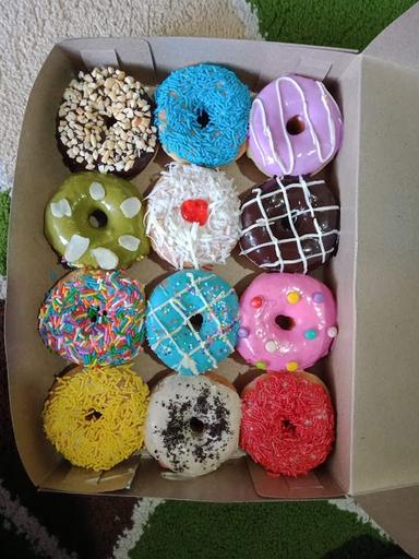 RILLY DONUT'S