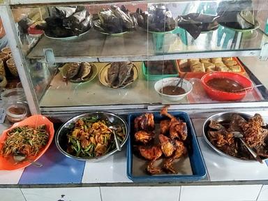 RUMAH MAKAN CIDE CANGKUDU