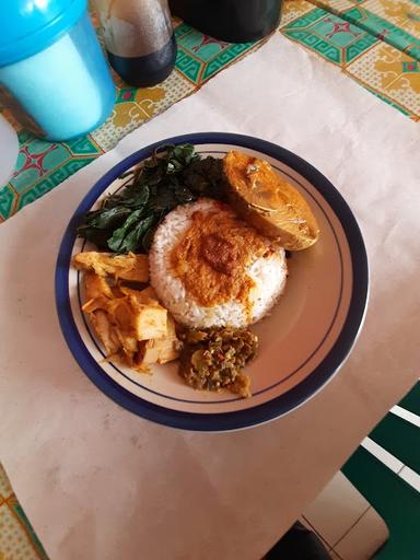 RUMAH MAKAN DETIGA MASAKAN PADANG