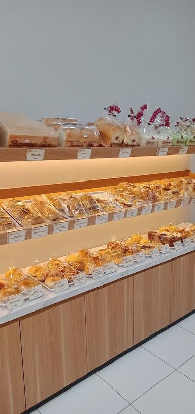 RAMMONA BAKERY - BALEENDAH