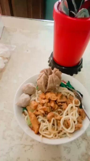 MIE BAKSO MARGANA