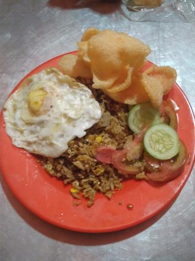 NASI GORENG PASIR POGOR