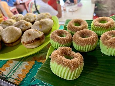 WARUNG KOPI HAILAM KO ABUN