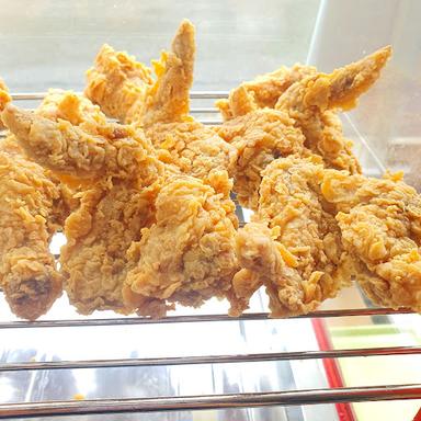 MARVEL FRIED CHICKEN