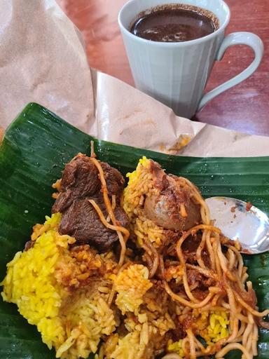 NASI KUNING TANTE LENA