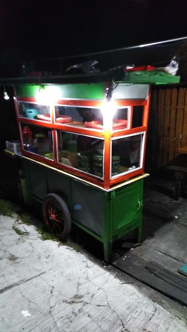 WARUNG BARIKLANA PECEL LELE