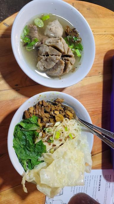 BAKSO MIE AYAM ABANG SHOFI JAKARTA