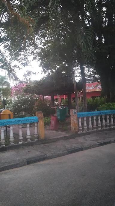 BATAGOR TAMAN BINTANG