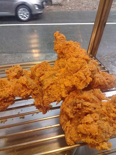 HISANA FRIED CHICKEN