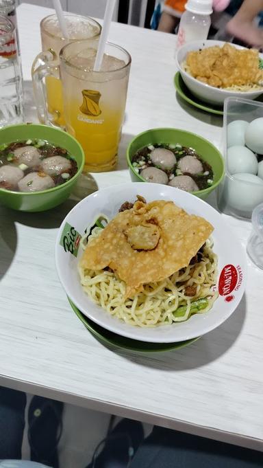 INDUK BAKSO SMA