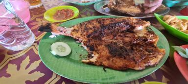 ISTANA IKAN BAKAR