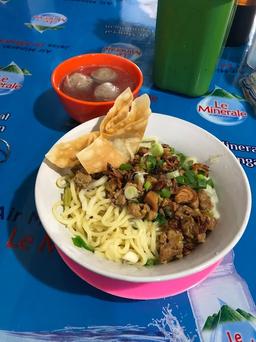 Photo's Mie Ayam & Bakso Solo Agus