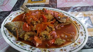 NASI GORENG WARUNG BORNEO