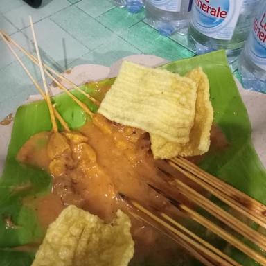 SATE PADANG LINTAU