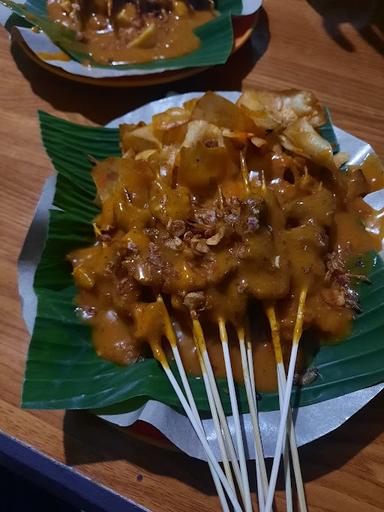 SATE PADANG LINTAU