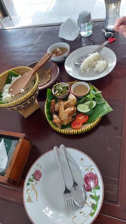 Photo's A'Duden Ingkung Ayam Kampung