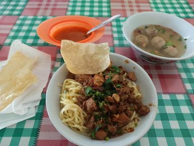 BAKSO & SALOME DAGING SEROBONG 3