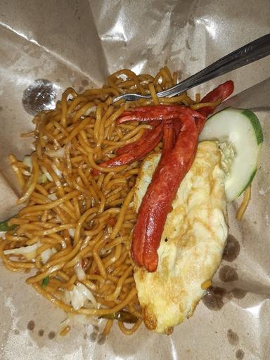 NASI GORENG WARUNG MERAKYAT