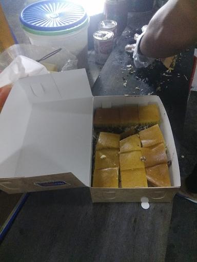 HOLLAND MARTABAK TERANG BULAN(ROLLAND)