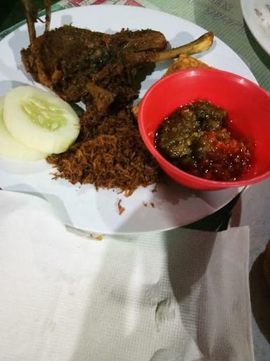 BEBEK GORENG SURABAYA PAK HARI SUMBER REJO