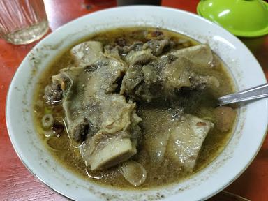 COTO MAKASSAR BEGADANG