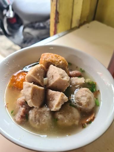 MIE AYAM DAN BAKSO AREK SUROBOYO