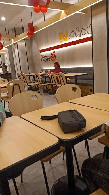 RICHEESE FACTORY RAPAK PLAZA BALIKPAPAN