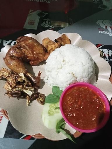 WARUNG RINDU