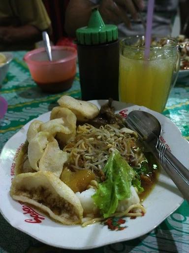 WARUNG TAHU CAMPUR