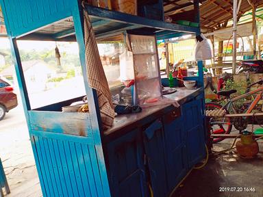 BAKSO & MIE AYAM JUMBO MALANG