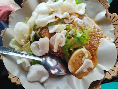 GADO GADO SIRAM SURABAYA