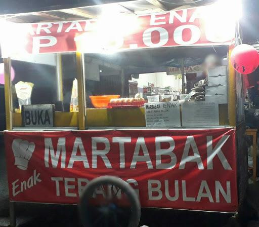 MARTABAK ENAK & TERANG BULAN