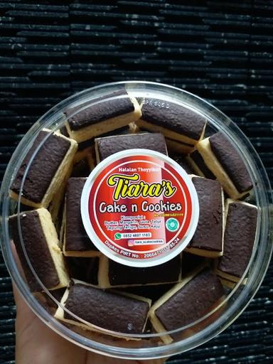 TIARA'S CAKE N COOKIES