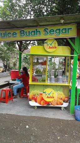 Photo's V Juice Buah Segar