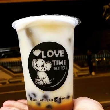 LOVE TIME THAI TEA