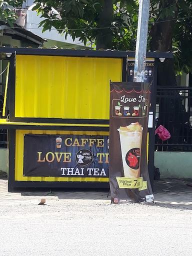 LOVE TIME THAI TEA