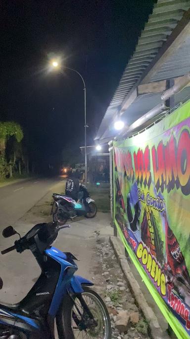 PECEL LELE LAMONGAN